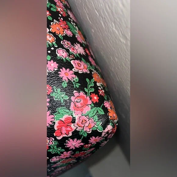 Coach Reversible Red and Pink Floral Tote Bag with wristlet. - Picture 7 of 16